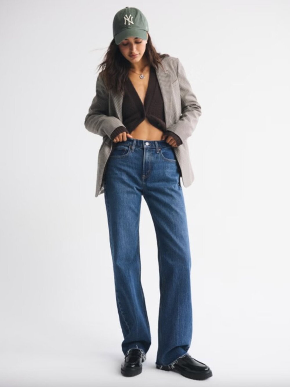 Abercrombie & Fitch High Rise 90s Relaxed Raw Hem Jean